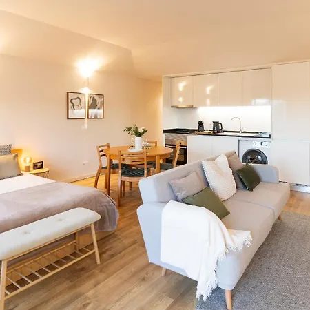 Boavista Bright W Ac By Lovelystay Appartement Oporto