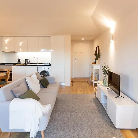 Boavista Bright W Ac By Lovelystay Porto