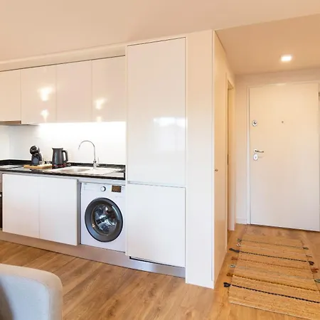 Boavista Bright W Ac By Lovelystay * Porto